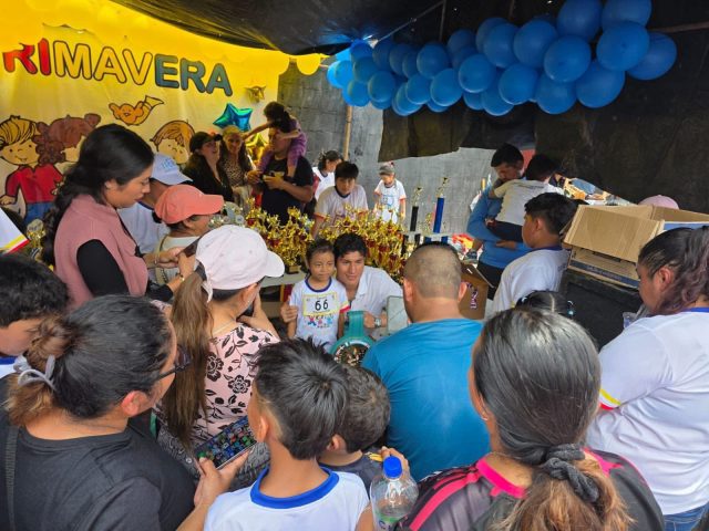 Campeón Mixqueño comparte con su gente