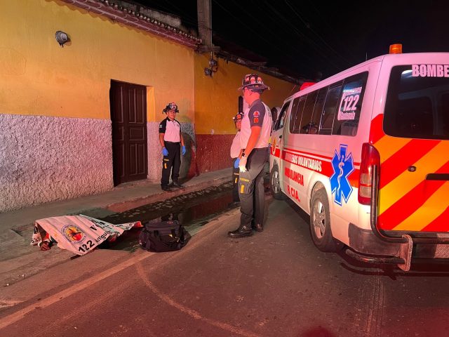Primos asesinados en la Calle Ancha de los Herreros, Ruta Jocotenango a Antigua Guatemala