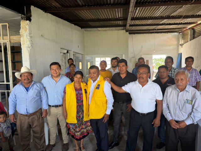 Reginaldo Chocón se une al Partido Unionista en el municipio de Chuarrancho