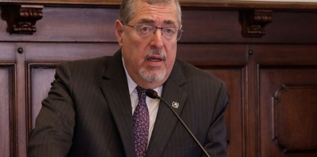 Presidente Arévalo destaca aprobación de subsidio a los combustibles