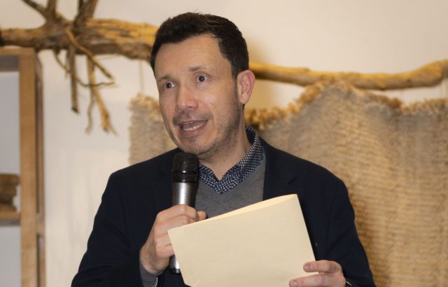 Juramentan a jueces del premio a la excelencia en su décima edición