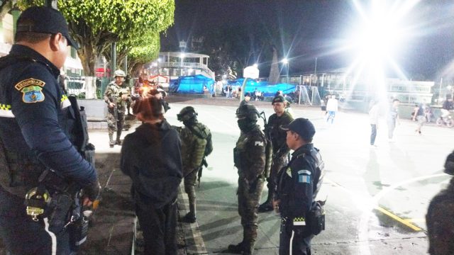 Fuerzas combinadas realizan operativos de seguridad en San Lucas Sacatepéquez
