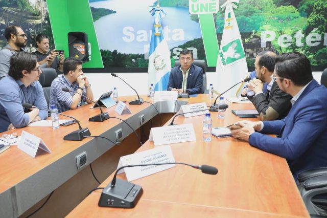 Ampliación de carreteras en Villa Canales están paralizadas por el CIV