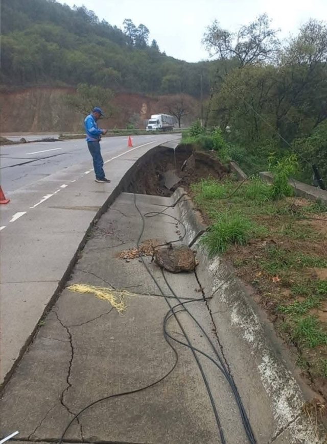 Alerta por socavamiento en la ruta al Atlántico