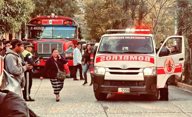Atacan autobús en Chinautla