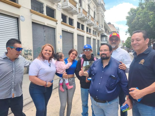 Talamonti sigue recorriendo la capital en jornadas de Afiliación en el Partido NOSOTROS