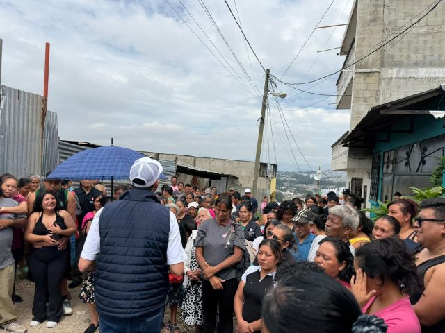Cabal realiza jornada de afiliación en la colonia Paraíso II, zona 18