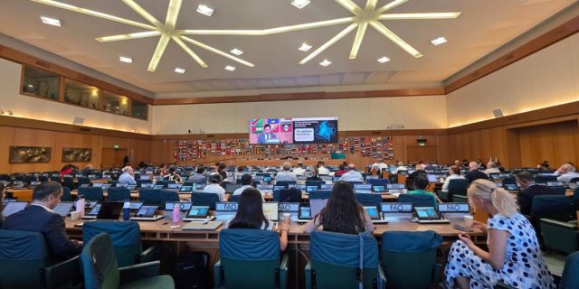 Guatemala presenta avances en gestión sostenible de suelos, en asamblea mundial