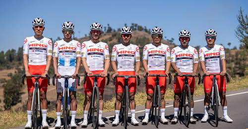 Team Hino One La Red Suzuki rumbo a la Vuelta a Colombia 2026