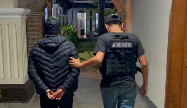 Simuló su secuestro para exigir Q30 mil a su familia; Comando Antisecuestros lo captura