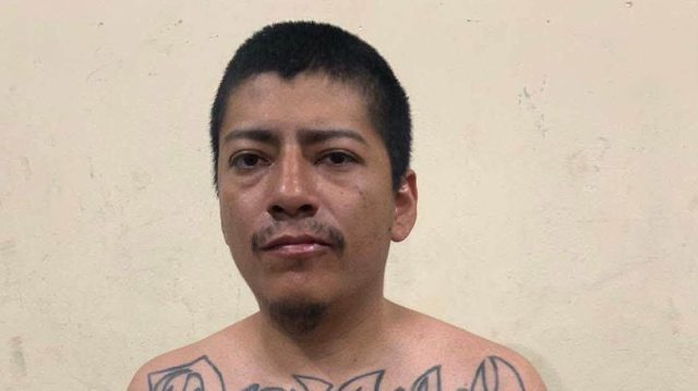 Dos integrantes de la mara 18 capturados en operativo contra las extorsiones en Santa Rosa