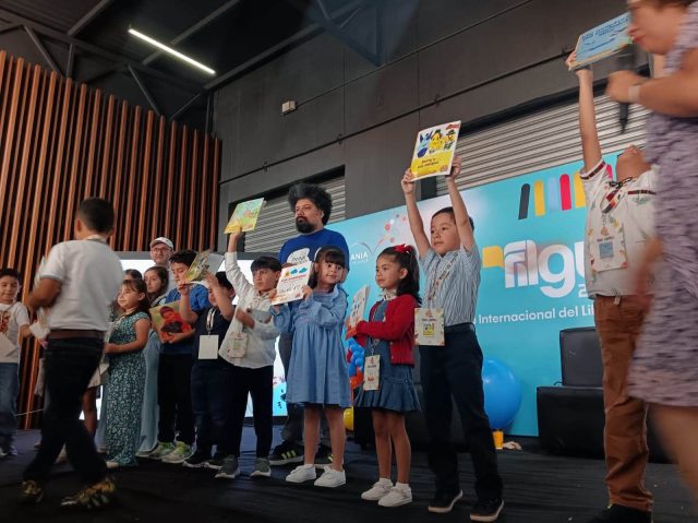 “Cuéntame tu Cuento», de Editorial Piedrasanta, celebra cinco años entregando libros a pequeños autores