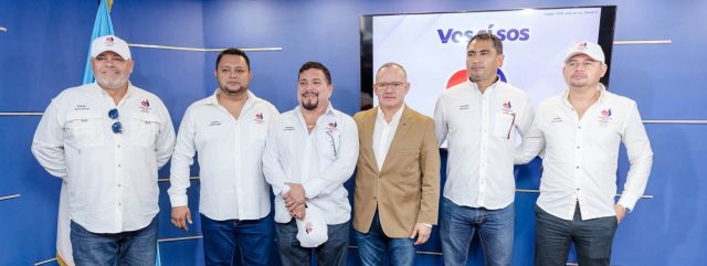 Partido Nosotros capacita a sus bases en su sede de la zona 9 capitalina