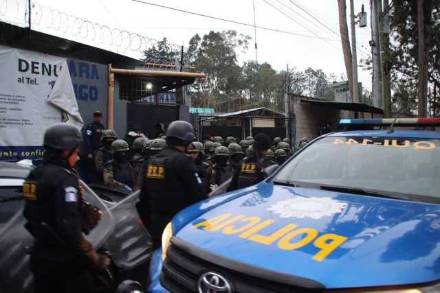 Requisa en marcha esta mañana en la cárcel de Chimaltenango