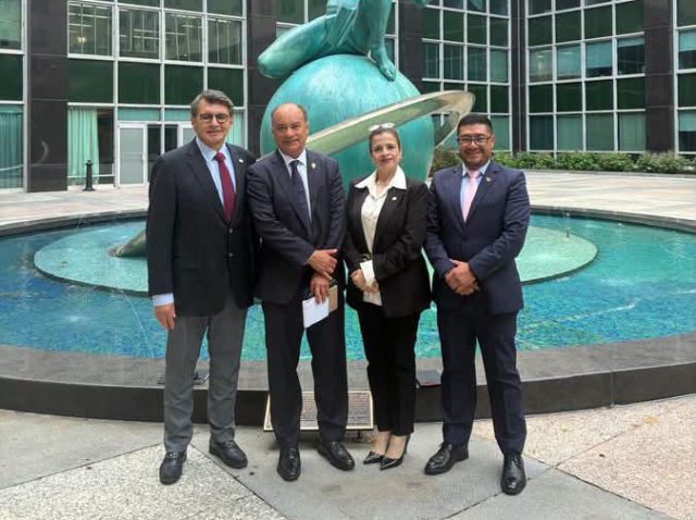 Magistrados del TSE de viaje por Washington y visitan el Departamento de Estado