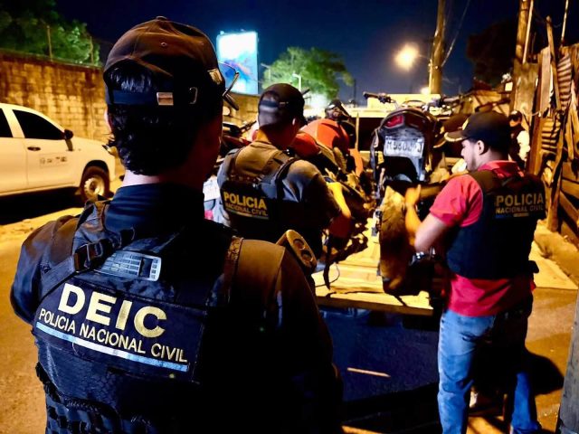 Capturan a «guardián» de parqueo utilizado por la Mara Salvatrucha e incautan 5 vehículos con reporte de robo
