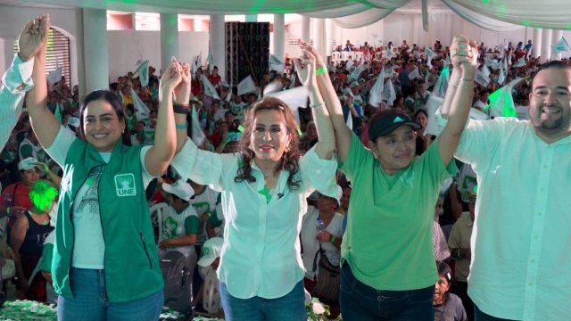 Sandra Torres hace ofrecimientos en Zacapa si logra el triunfo en próximas elecciones