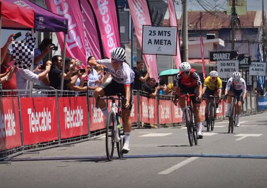 La chilena Catalina Soto conquista la primera etapa de la Vuelta a Costa Rica