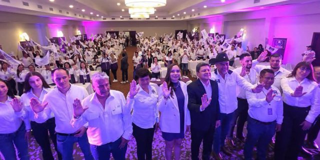 Partido TODOS se fortalece en el departamento de Guatemala con incorporación de alcaldes y diputada