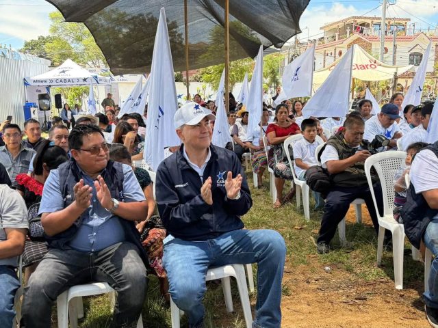 Partido Cabal abre sede en San Raymundo