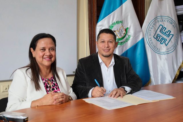 Partido FIRMES recibe acta de inscripción de su primer Comité Ejecutivo Nacional