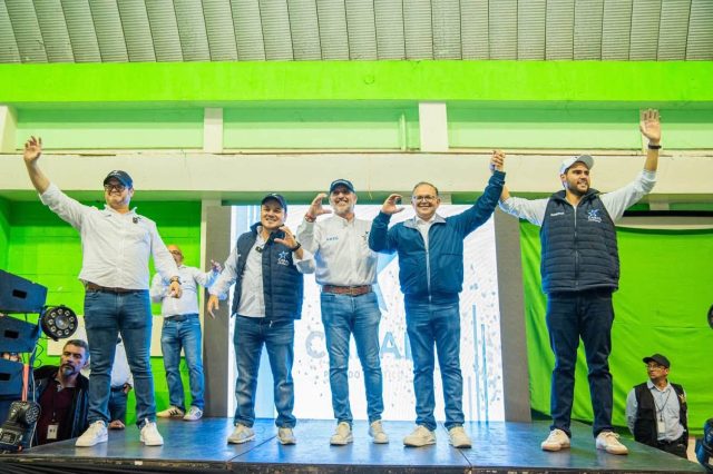 Regresa el Precandidato Presidencial de CABAL Roberto Arzú a los mítines políticos
