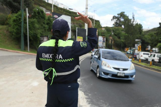 Normalizan tránsito en el kilómetro 16 de la ruta Interamericana tras trabajos por hundimiento