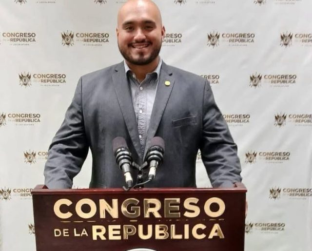 Dejo Dignidad y Ahora es del Partido Valor