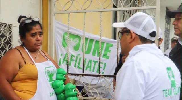 UNE realiza caminata de afiliación en la colonia 1 de Julio, Mixco