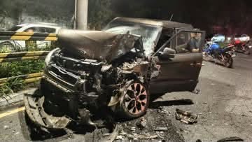 Fuerte accidente de tránsito se produjo en las primeras horas